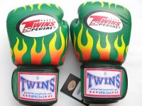 新品 正規 TWINS 本格ボクシンググローブ FIRE 緑 /ボクシング/ムエタイ/本革製/グローブ