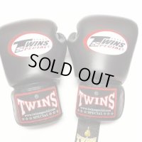 新品 正規 TWINS 本格ボクシンググローブ 黒 /ボクシング/ムエタイ/本革製