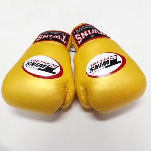 画像1: 新品 正規 TWINS 本格ボクシンググローブ 金色 /ボクシング/ムエタイ/本革製
