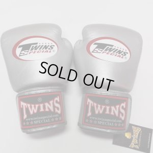 画像1: 新品 正規 TWINS 本格ボクシンググローブ 銀色 /ボクシング/ムエタイ/本革製