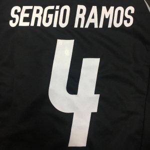 画像1: 子供用 K027 レアルマドリードAWAY SERGIO RAMOS*4 セルジオラモス 黒 17 ゲームシャツ パンツ付