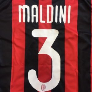 画像1: 子供用 K002 ACミランHOME MALDINI*3 マルディーニ 赤黒 18 ゲームシャツ パンツ付 サッカー ユニフォーム