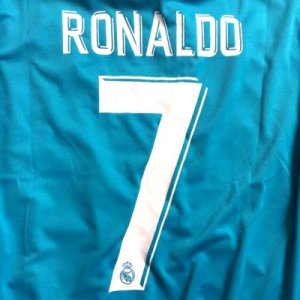 画像1: 子供用 K027 レアルマドリードAWAY RONALDO*7 ロナウド 水色 18 ゲームシャツ パンツ付 /サッカー/オーダーメイド/ネーム作成/通販/キッズ/ジュニア/子供用/大人用/オリジナル 