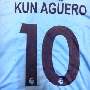 画像1: 子供用 K068 マンチェスターシティHOME KUN AGUERO*10 アグエロ 水色 17 ゲームシャツ パンツ付 /サッカー/オーダーメイド/ネーム作成/通販/キッズ/ジュニア/子供用/大人用/オリジナル 