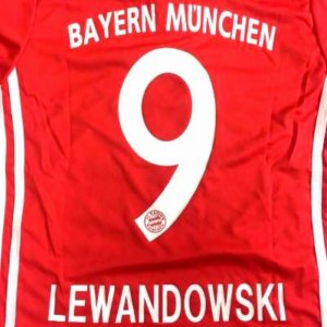 画像1: 子供用 K022 バイエルン LEWANDOWSKI*9 レヴァンドフスキ 赤 20 ゲームシャツ パンツ付 