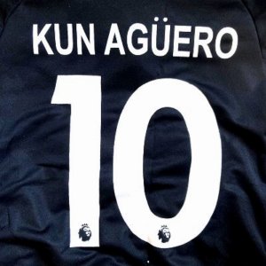 画像1: 子供用 K105 マンチェスターシティ KUN AGUERO*10 アグエロ 黒 20 ゲームシャツ パンツ付 