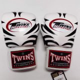 画像: 新品 正規 TWINS 本格ボクシンググローブ TATOO 白 /ボクシング/ムエタイ/本革製/グローブ