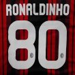 画像1: 子供用 K002 ACミランHOME RONALDINHO*80 ロナウジーニョ 赤黒 18 ゲームシャツ パンツ付 サッカー ユニフォーム (1)