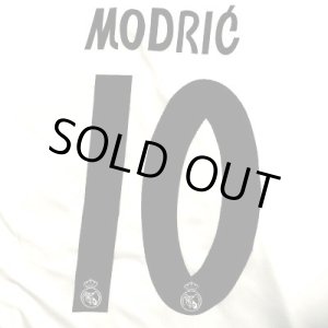 画像: 大人用 A001 レアルマドリード MODRIC*10 モドリッチ 白黒 19 ゲームシャツ パンツ付