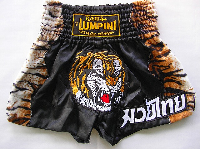 新品 サテン 31 LUMPINI ボクシングパンツ 黒MUAY 黒虎 /ボクシング 